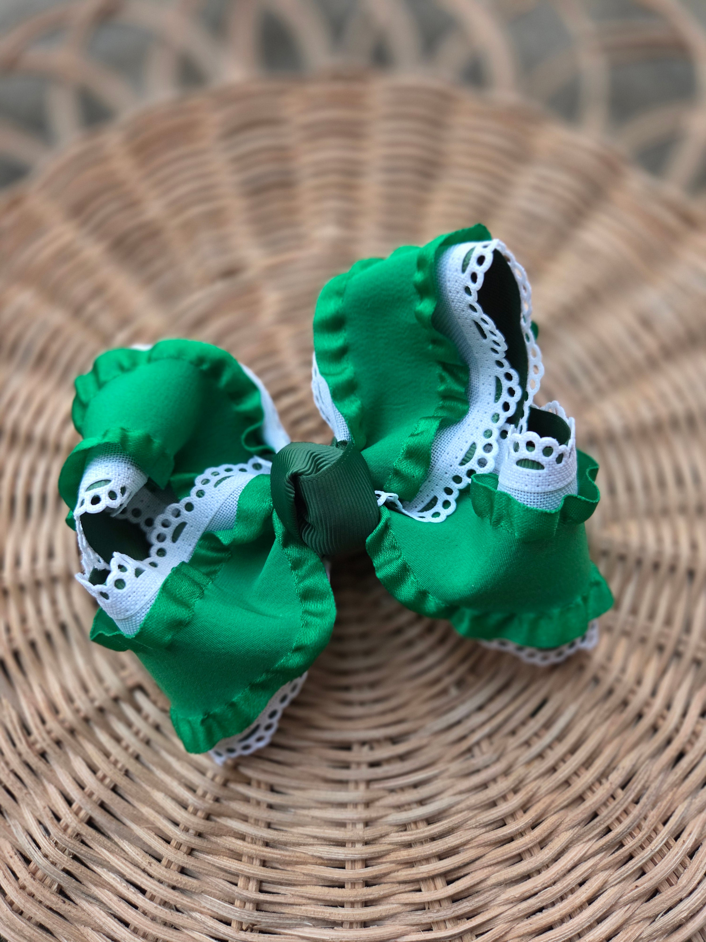 RTS Sale-4" Pinch Proof Ruffles Bow on Clip