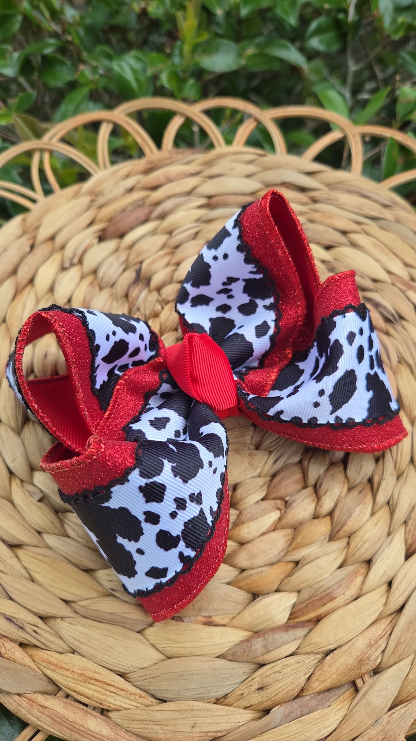 5" RTS "Eat More Chick'n" Bow on Clip