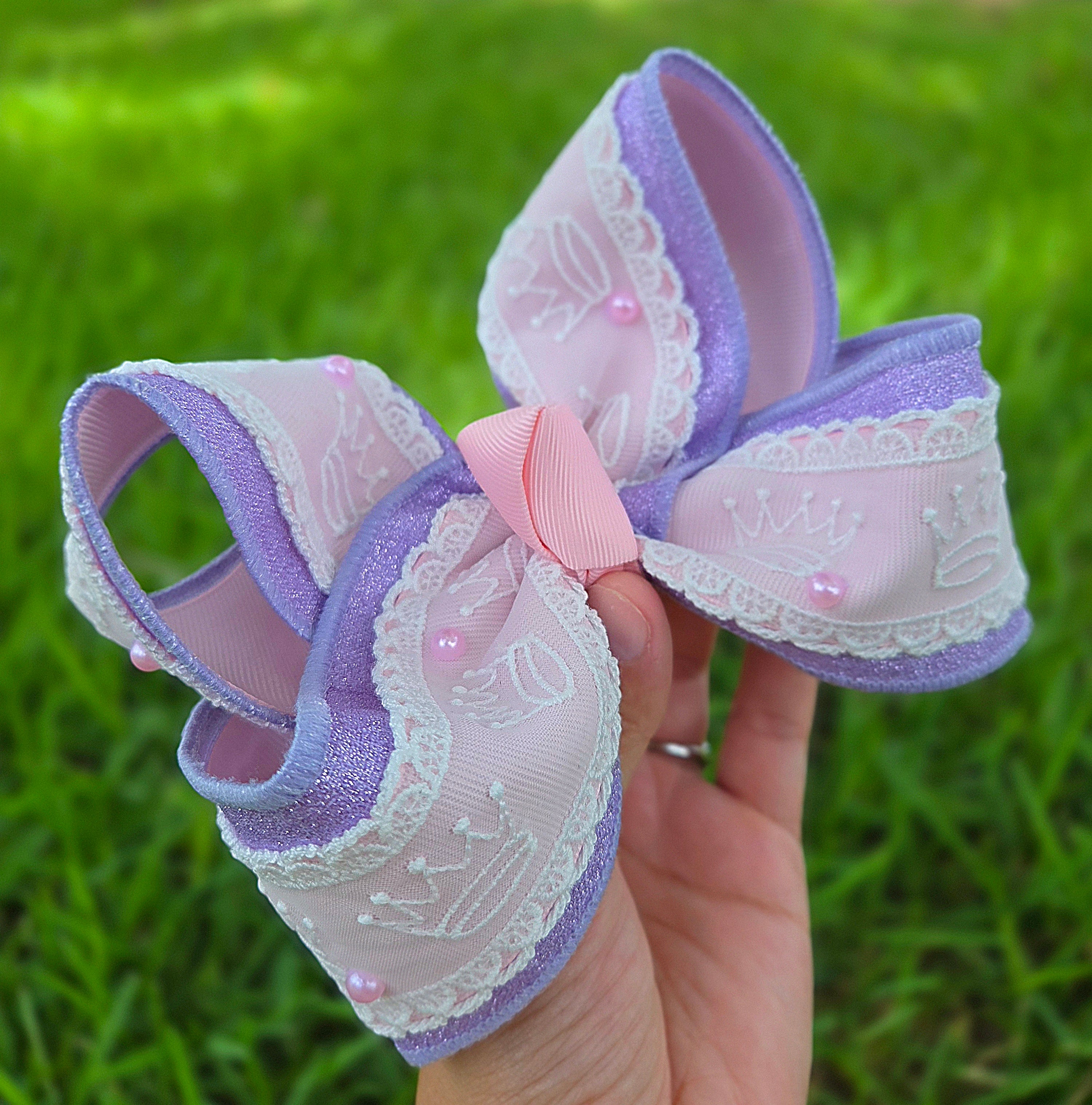 Magical Crowns Bow on Clip 👑